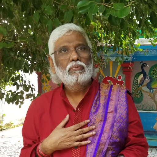 Dr Pillai logo